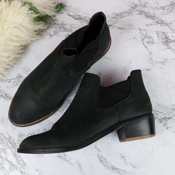 Shelly's London Black Nubuck Leather Ankle Bootie Boots Size 39 Women's - Picture 1 of 7